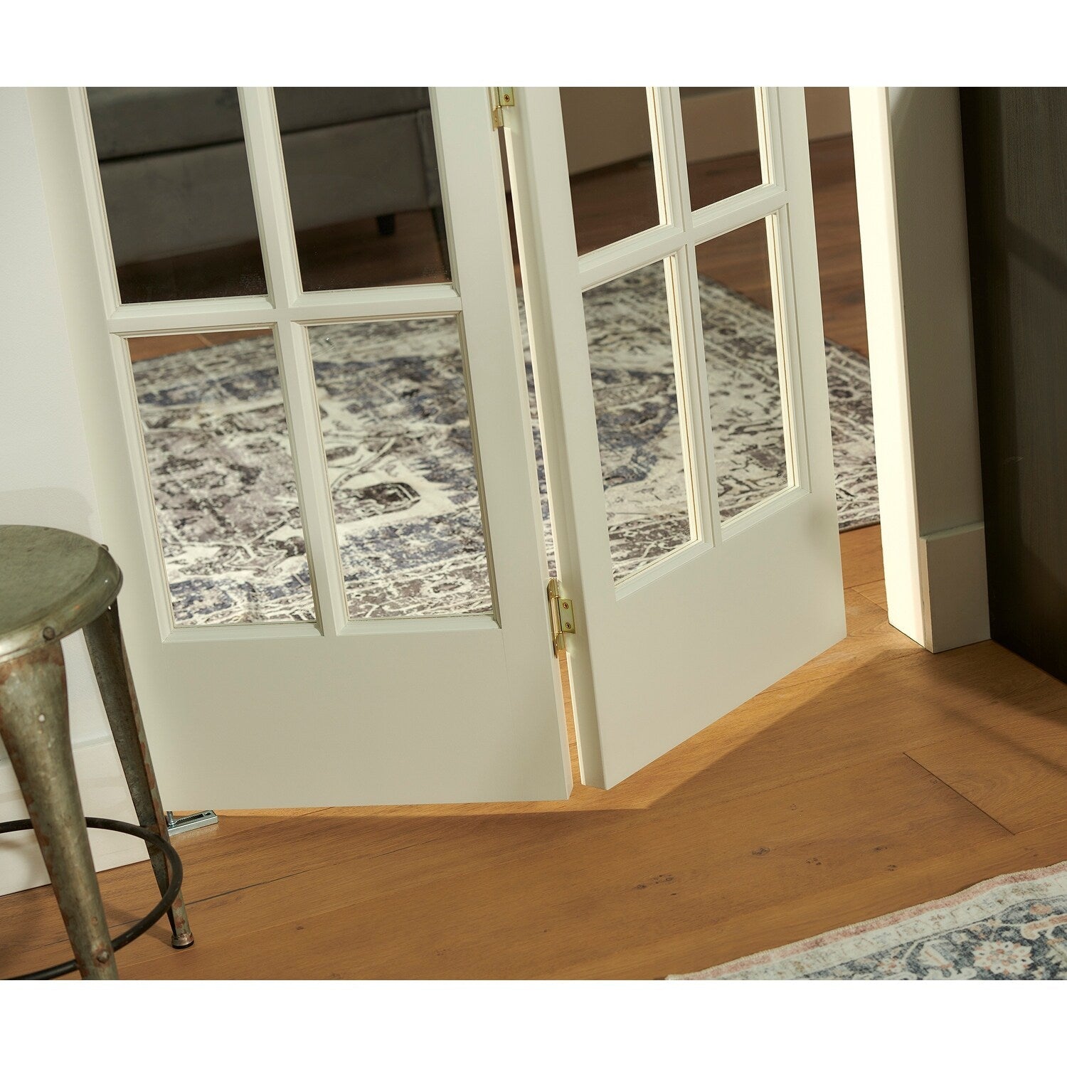 AWC Traditional Divided Glass Unfinished Pine 36-inch Bifold Door