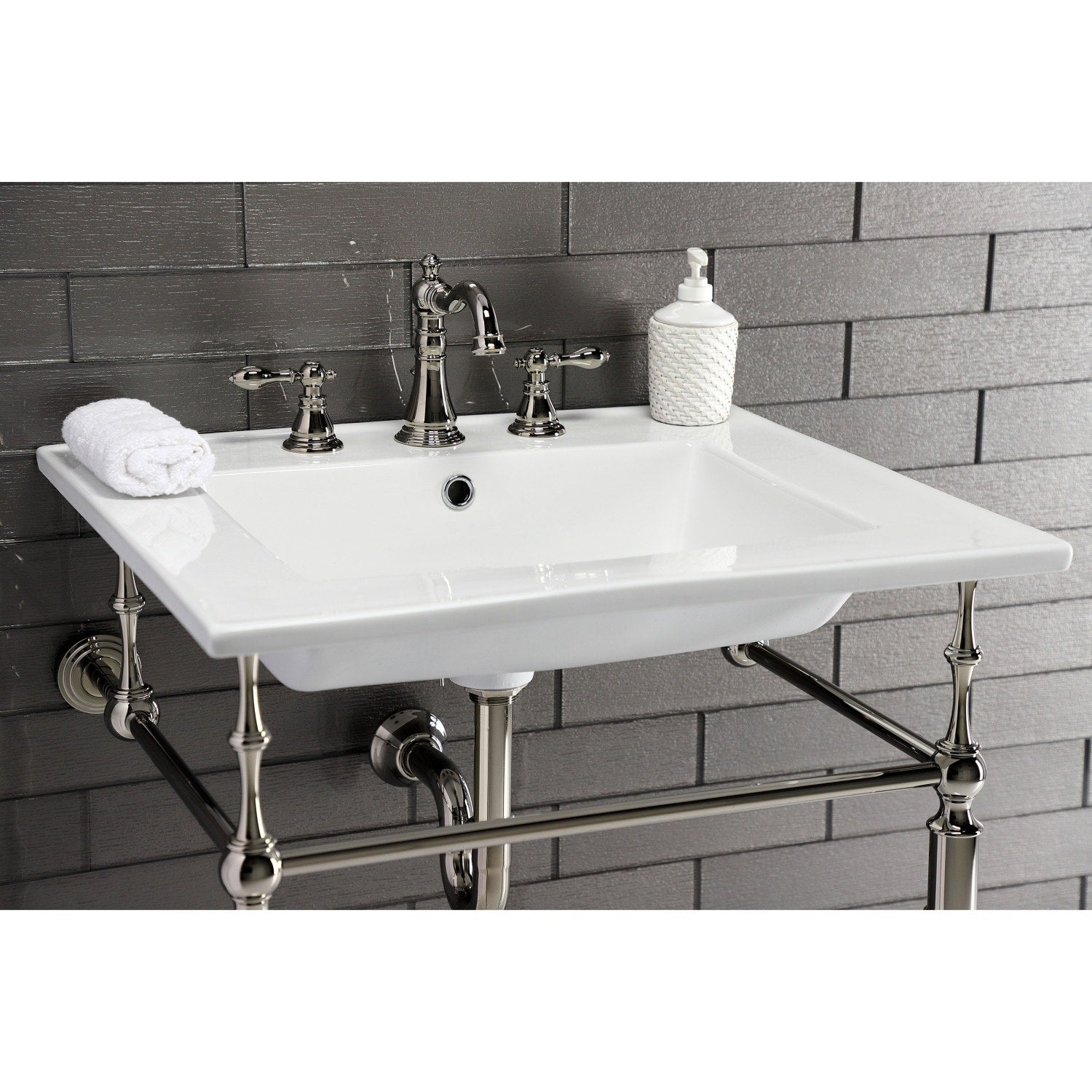 American Classic Widespread Bathroom Faucet