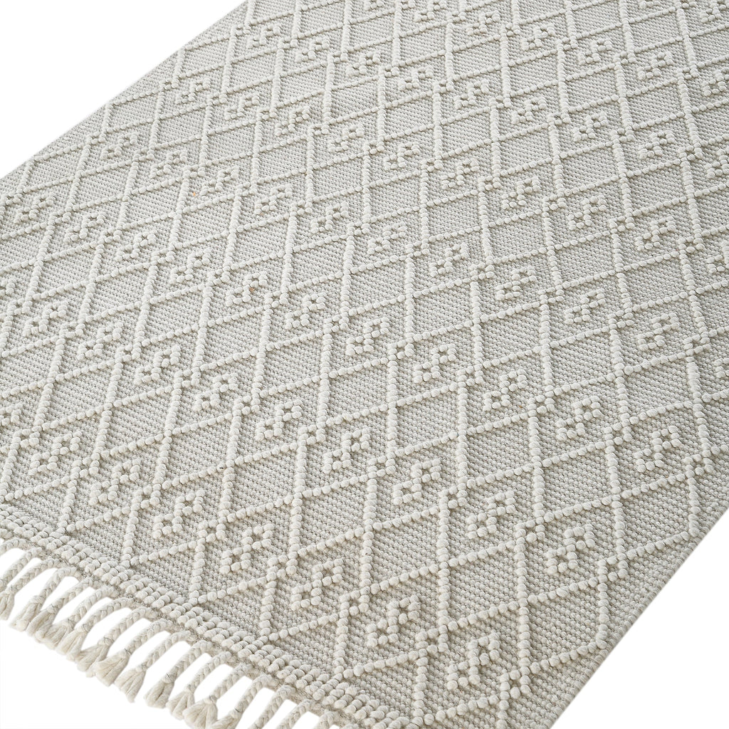 Avanti Handwoven Cream Bobble Wool Rug