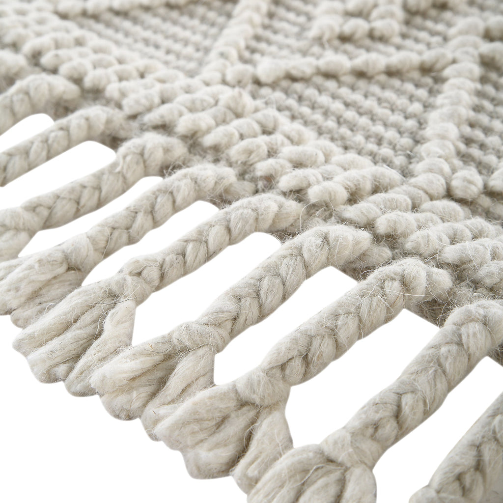 Avanti Handwoven Cream Bobble Wool Rug