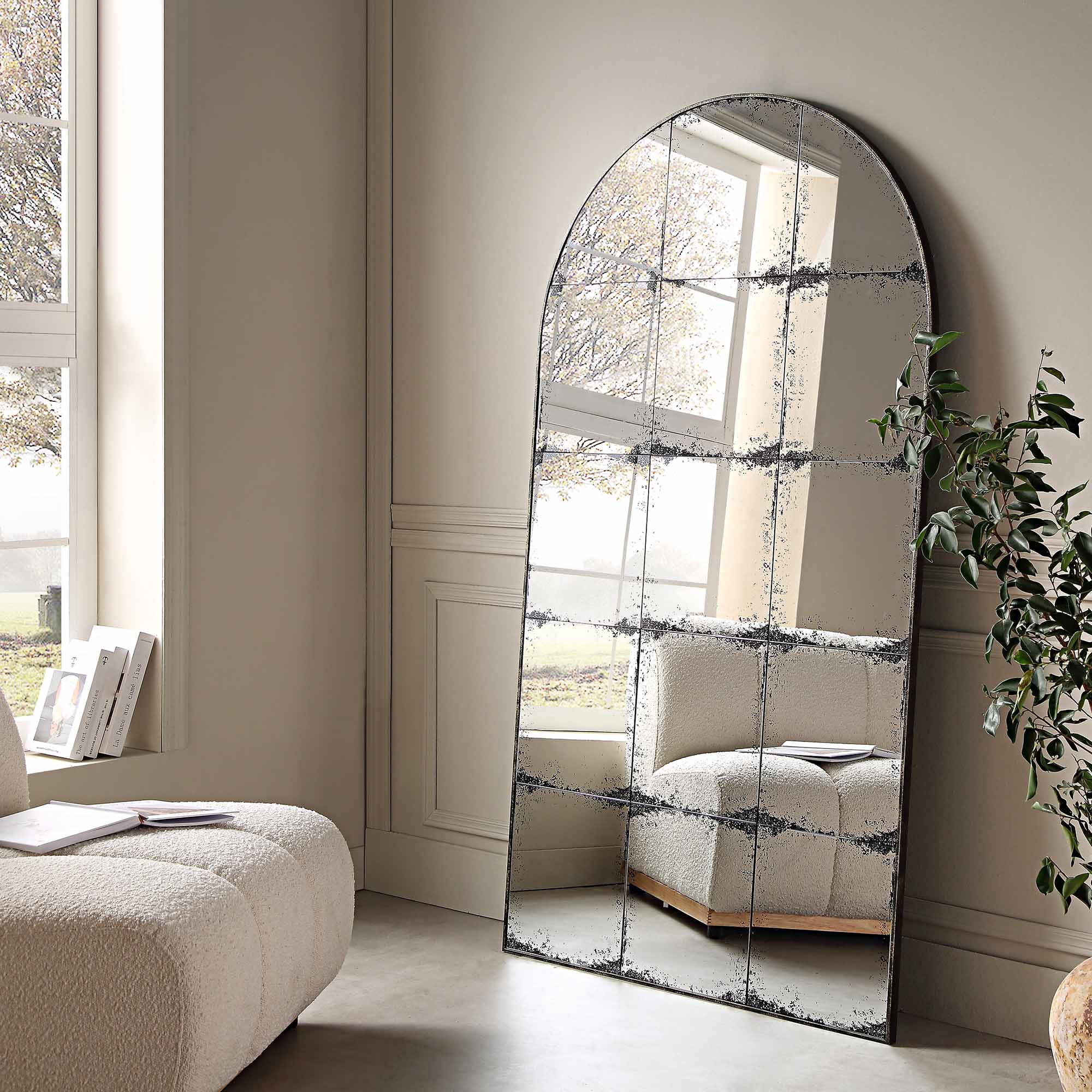 Bibury Antiqued Full Length Mirror Arched 180 x 100 cm