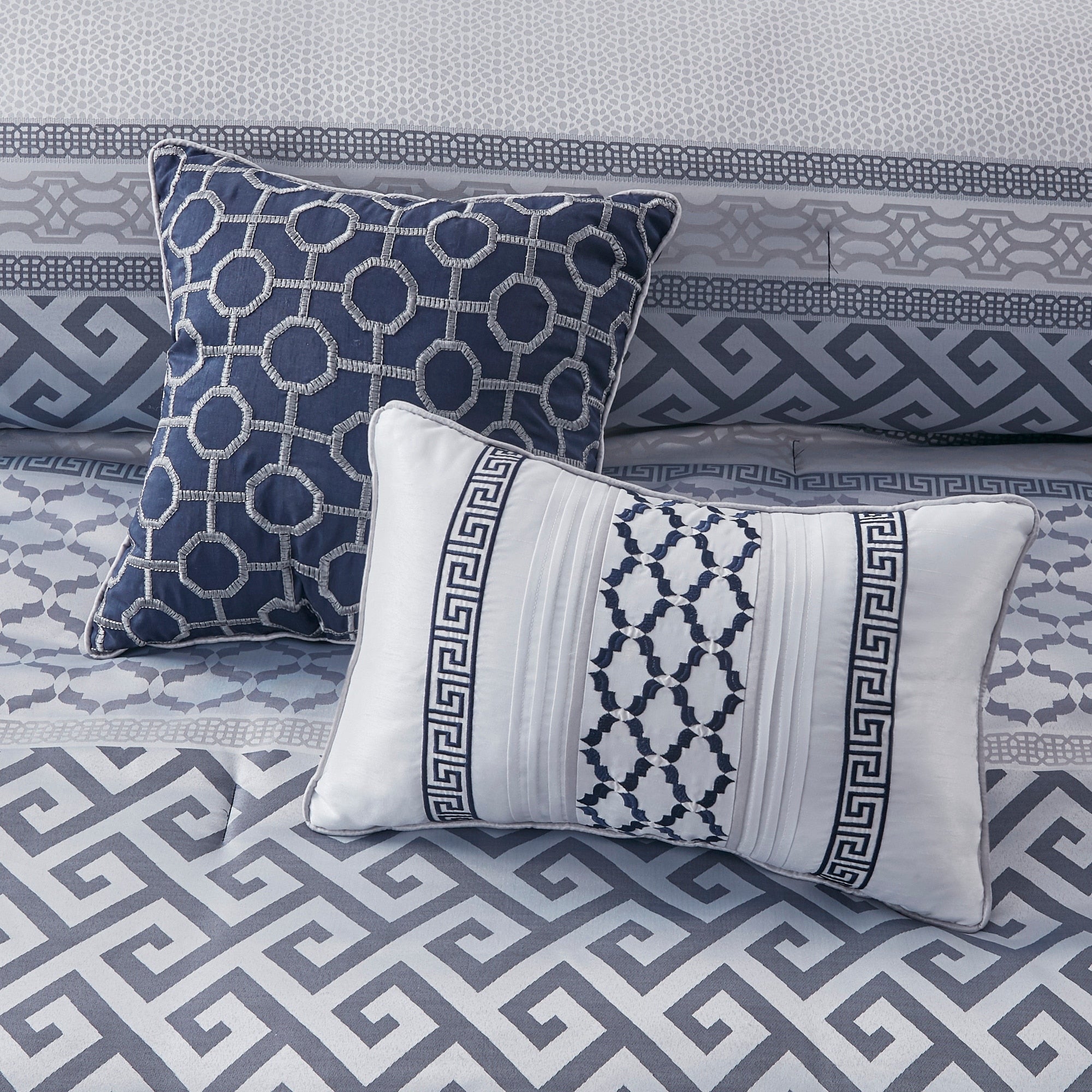 Madison Park Christian 7-piece Geometric Jacquard Comforter Set