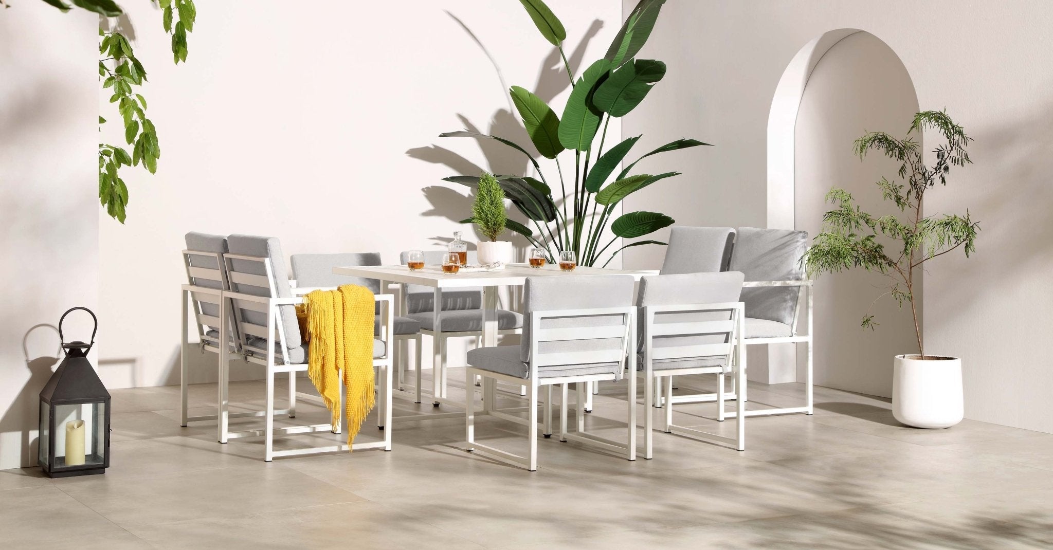 Albany Aluminium 9-Piece Outdoor Cube Dining Set, White