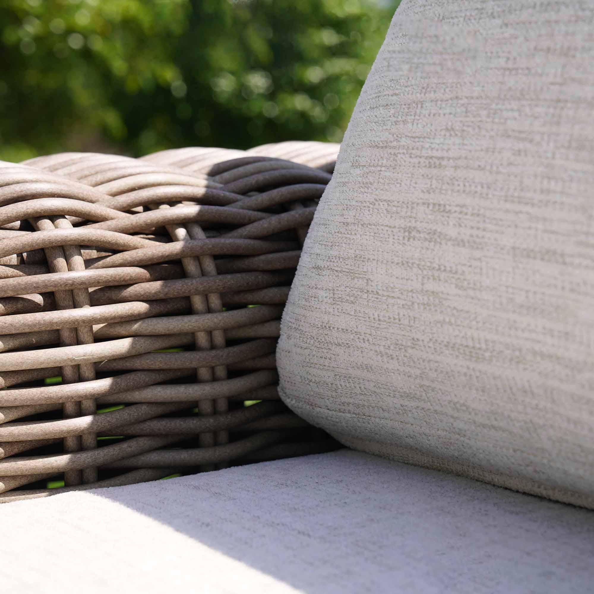 Bellagio Round Wicker Outdoor 1-Seater Sofa, Natural