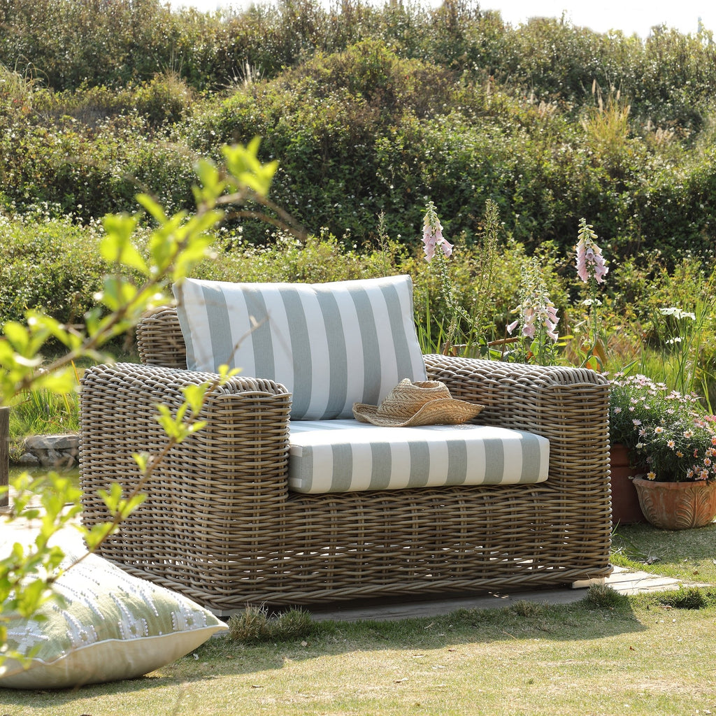 Bellagio Round Wicker Outdoor 1-Seater Sofa, Natural with Sage Stripes