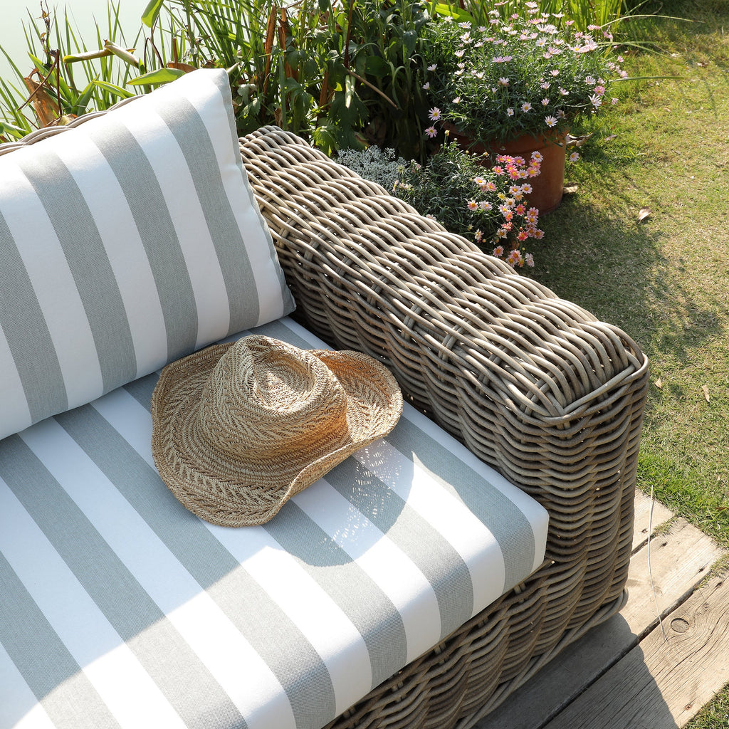 Bellagio Round Wicker Outdoor 1-Seater Sofa, Natural with Sage Stripes
