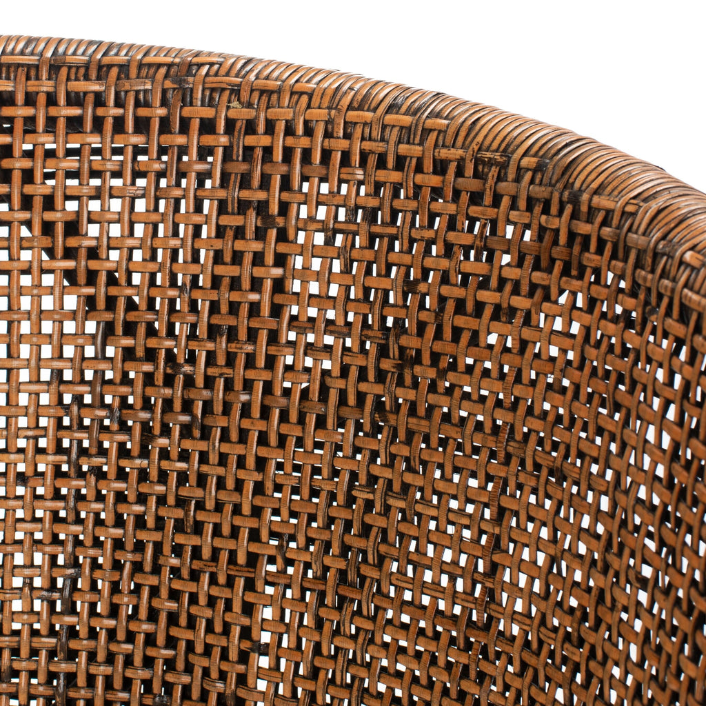 SAFAVIEH Virona Rattan 30-inch Bar Stool - 22.3 W x 20.5 L x 39 H - 22Wx21Dx39H