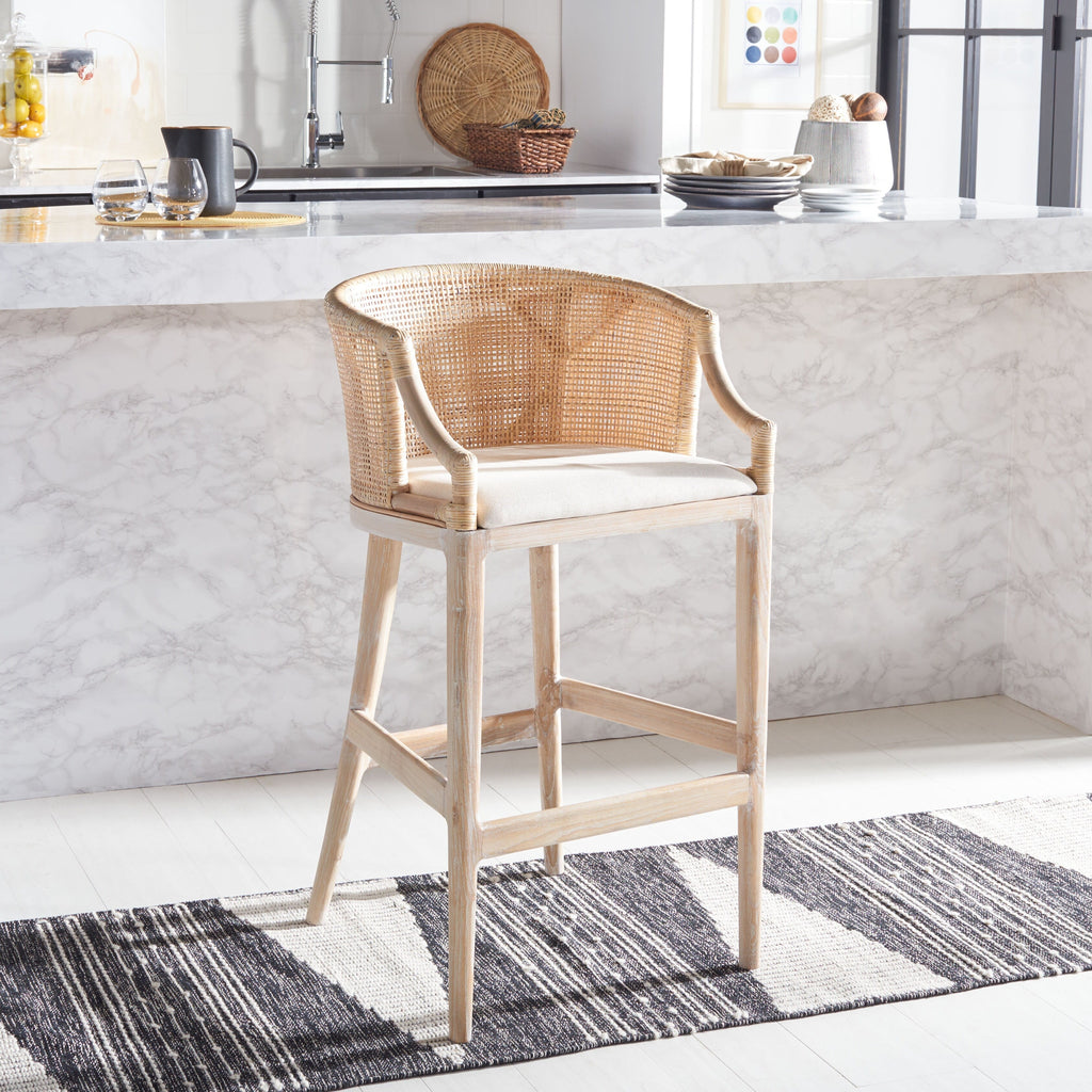 SAFAVIEH Virona Rattan 30-inch Bar Stool - 22.3 W x 20.5 L x 39 H - 22Wx21Dx39H